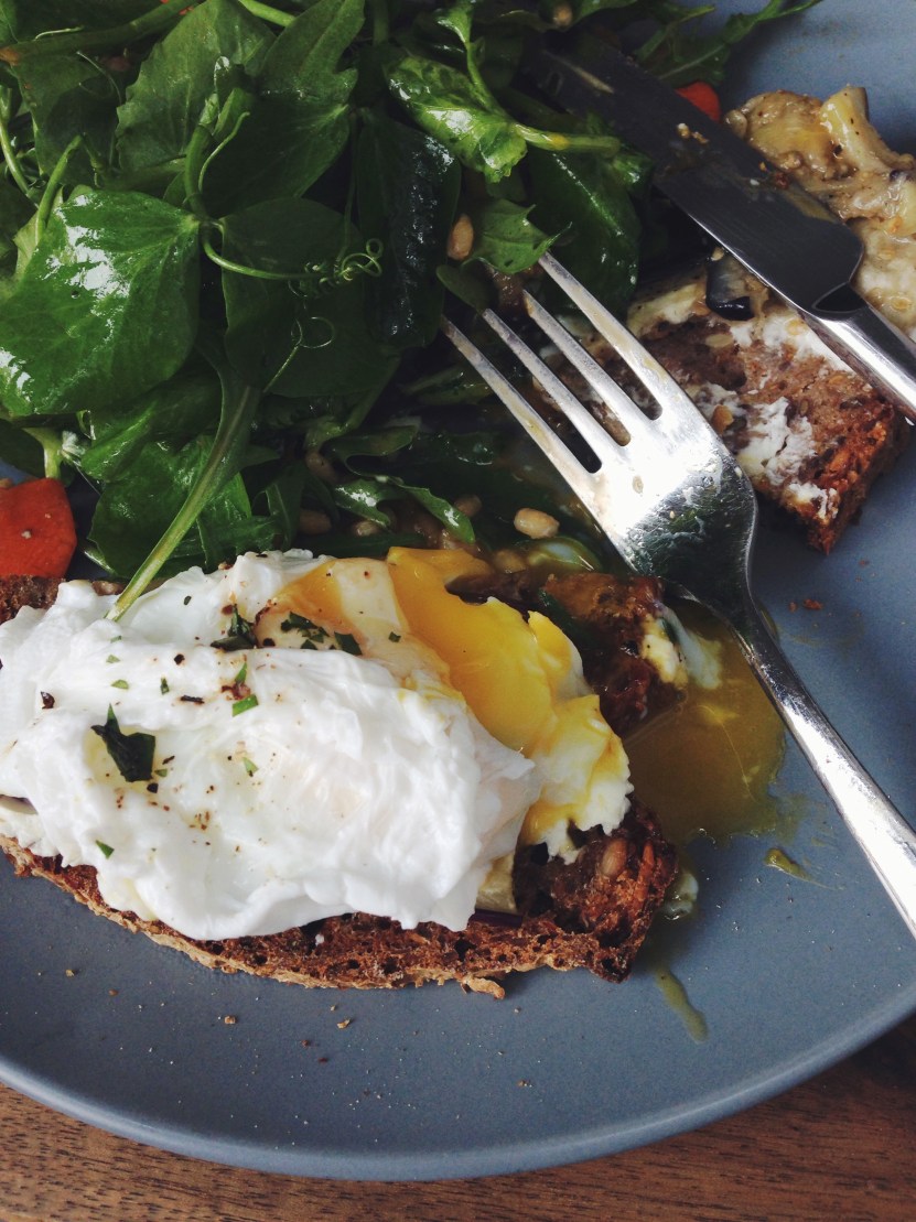 Processed with VSCOcam with f2 preset