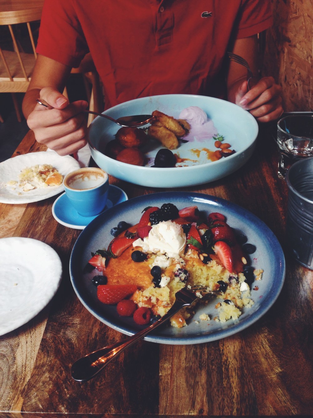 Processed with VSCOcam with f2 preset